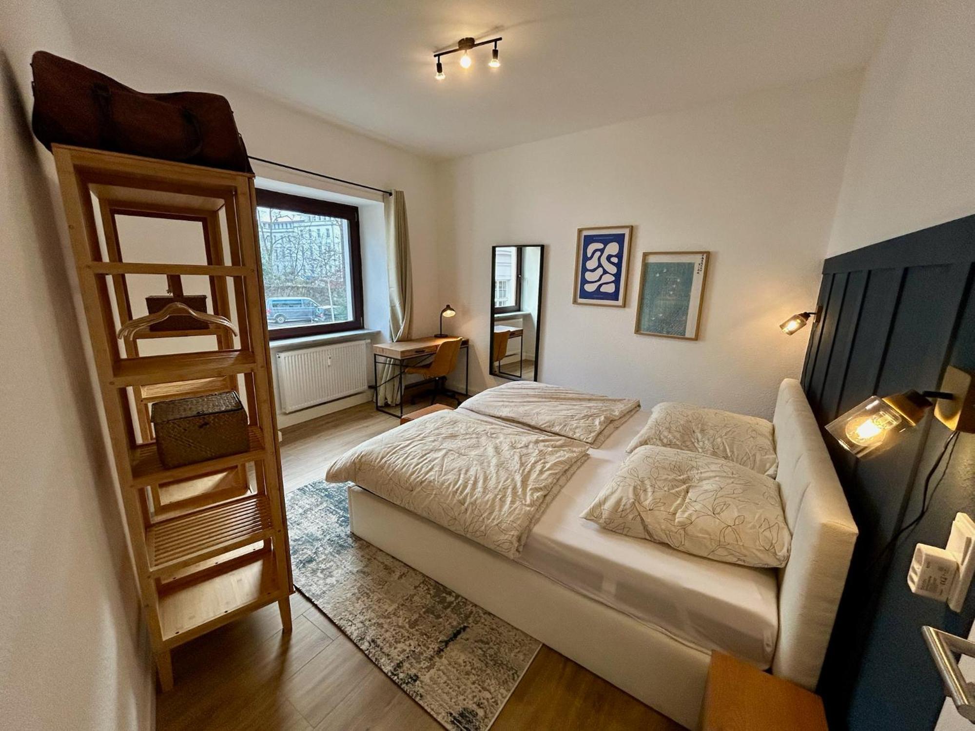 Karl Flats - Netflix - Parkplatz - Balkon Apartment