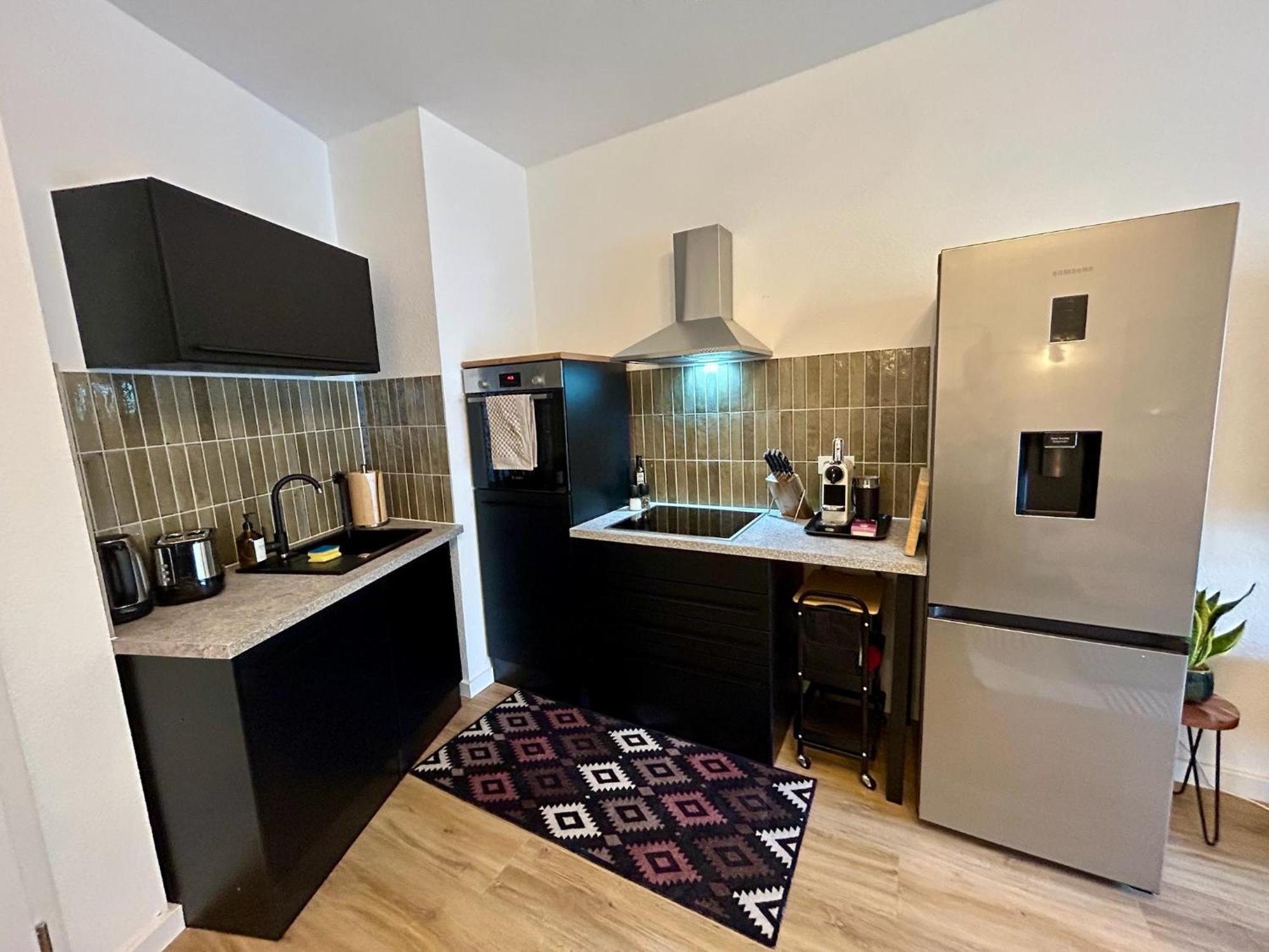 Apartment Karl Flats - Netflix - Parkplatz - Balkon *