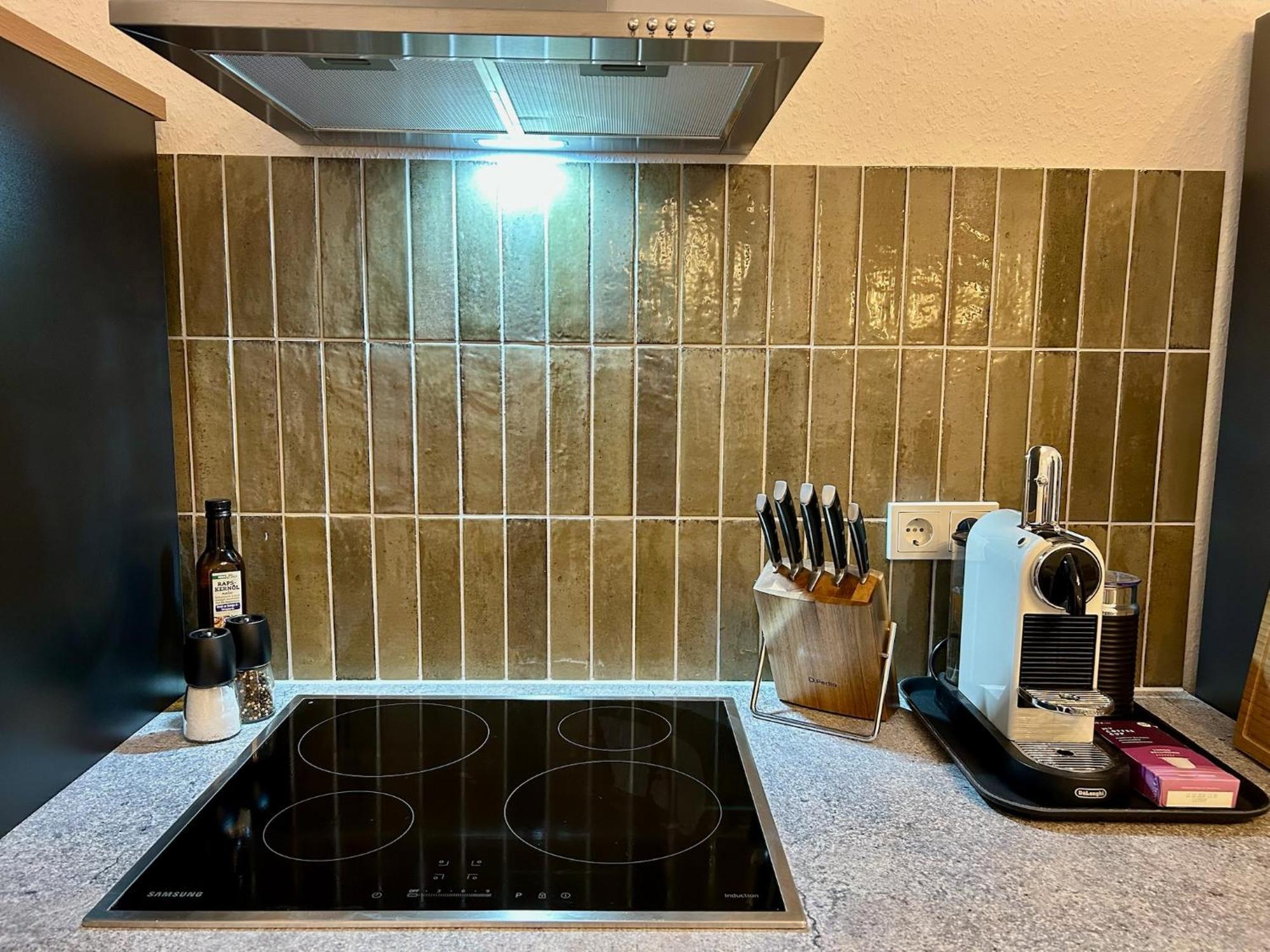 Apartment Karl Flats - Netflix - Parkplatz - Balkon Trier
